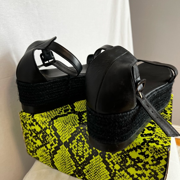 HANDMADE PLATFORM SANDALS - Picture 5 of 5